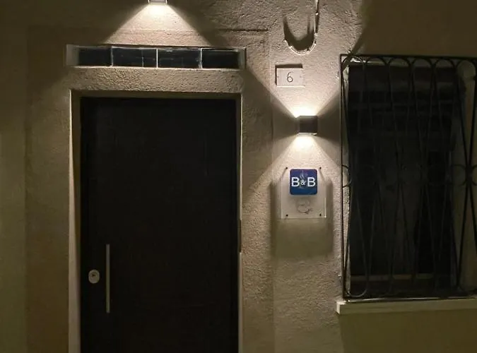 Vicolosei 3* 科马基奥